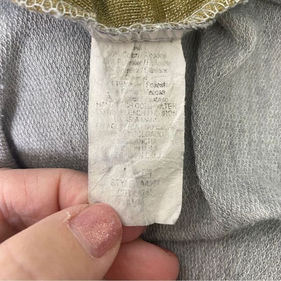 Mon Ami Hooded Leopard Distressed Long Sleeve Shirt Size Small - Picture 8 of 8